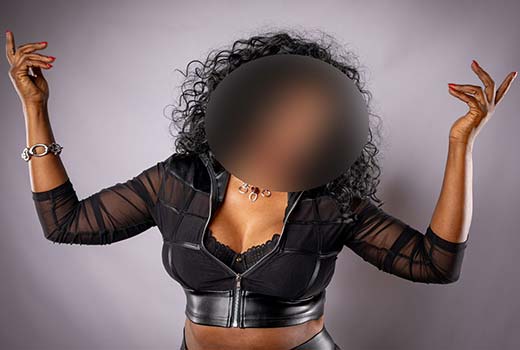 Neue Bilder bei Escort Magali